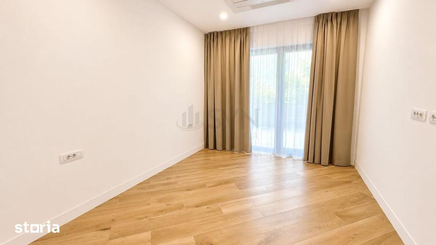 Apartament cu 4 camere în Ștefan cel Mare