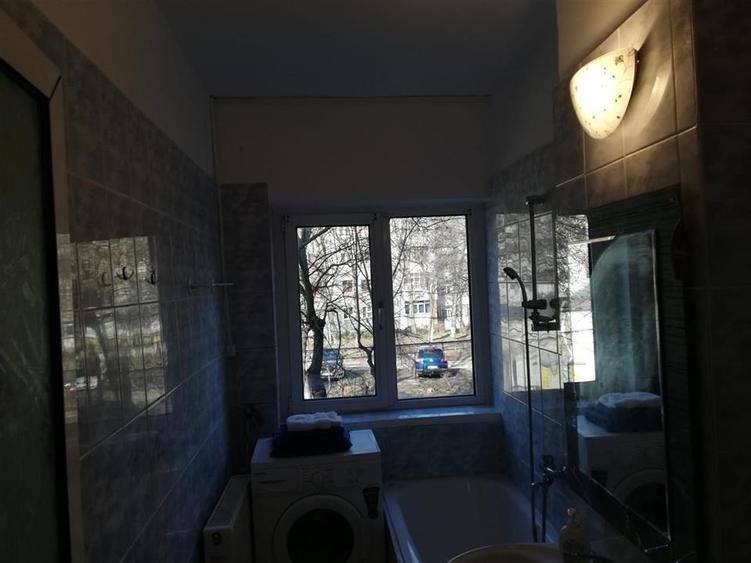 Apartament cu 2 camere decomandat, mobilat în Ultracentral