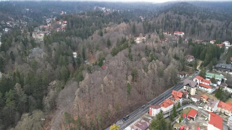 Teren Construcții intravilan de 1700 mp, în Castelul Peleș