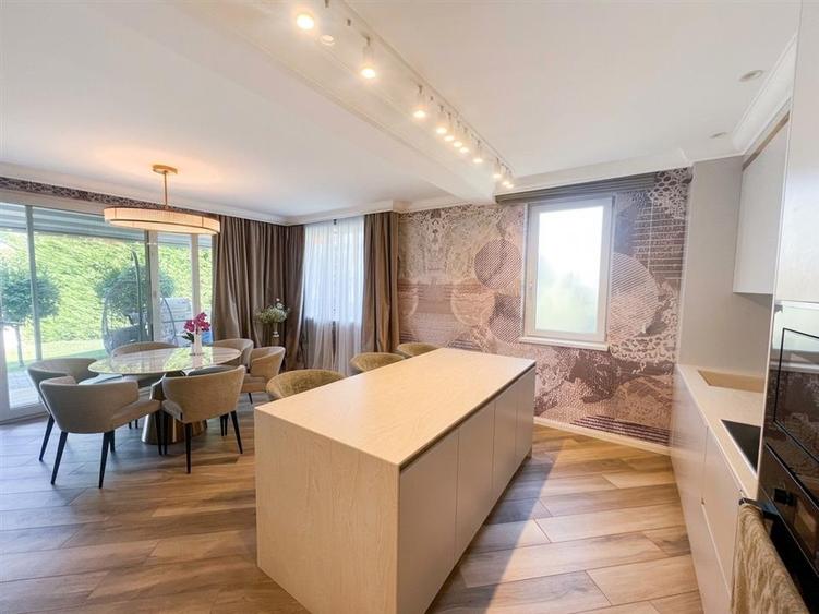 Casă cu 4 camere cu Teren 474 Mp în Dealuri Oradea
