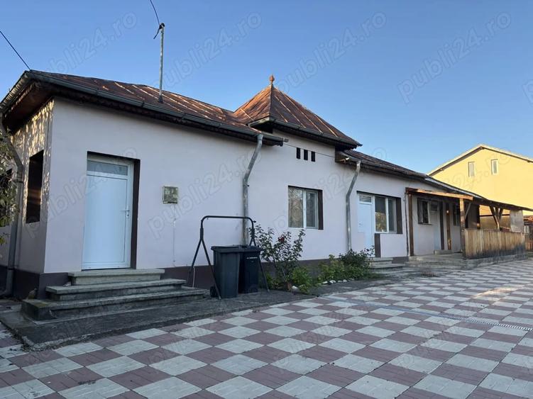 Casă cu 4 camere cu Teren 940 Mp în Răzvad