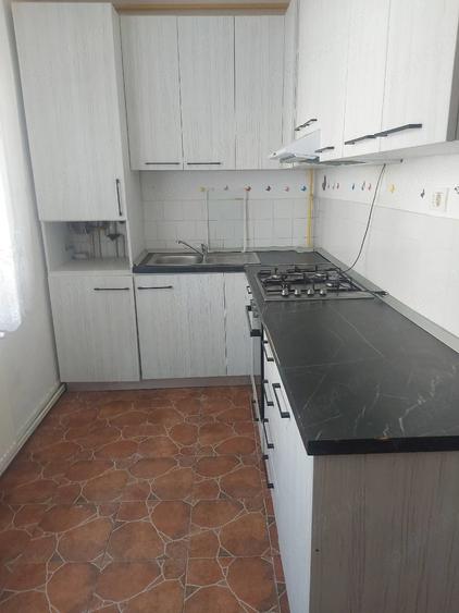 Apartament 2 camere de vinzare - 3