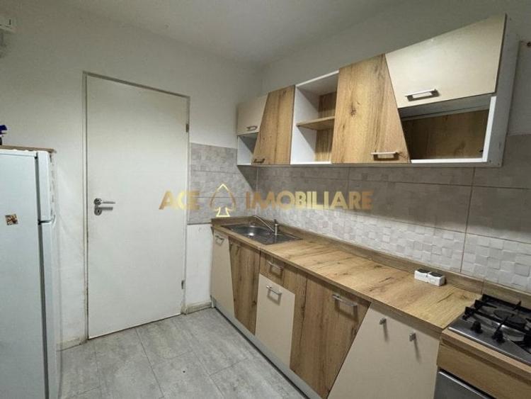 Apartament cu 3 camere decomandat, mobilat în Giulești
