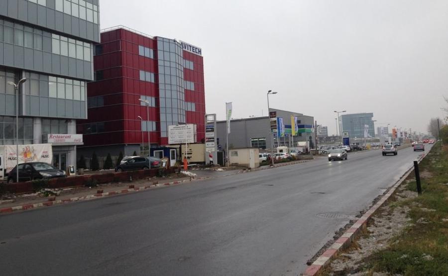 Birou, de 5,000 mp, în Pipera