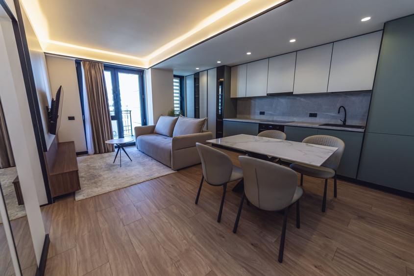 Apartament cu 2 camere decomandat, mobilat în Pipera