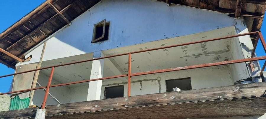 Casă individuală cu 3 camere cu Teren 300 Mp în Cocani
