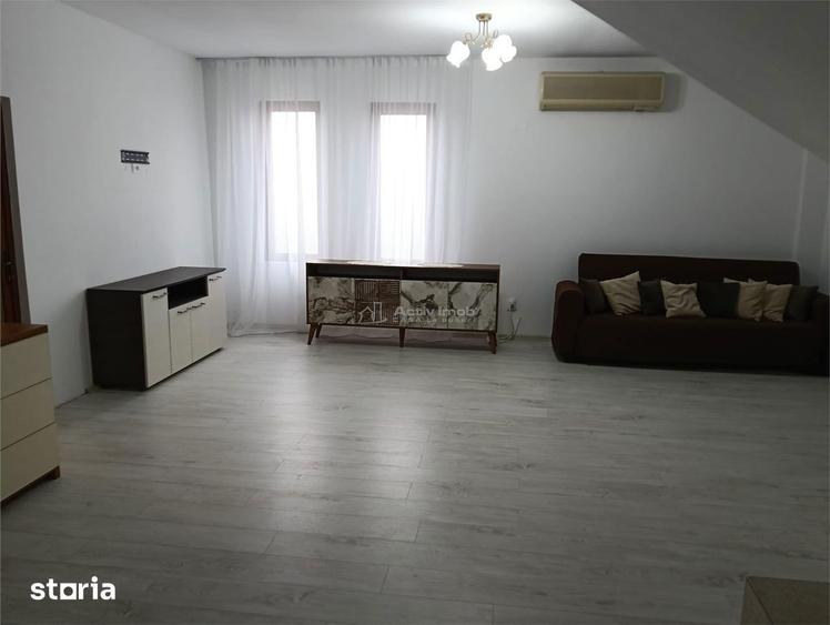 Casă cu 4 camere cu Teren 400 Mp în Central