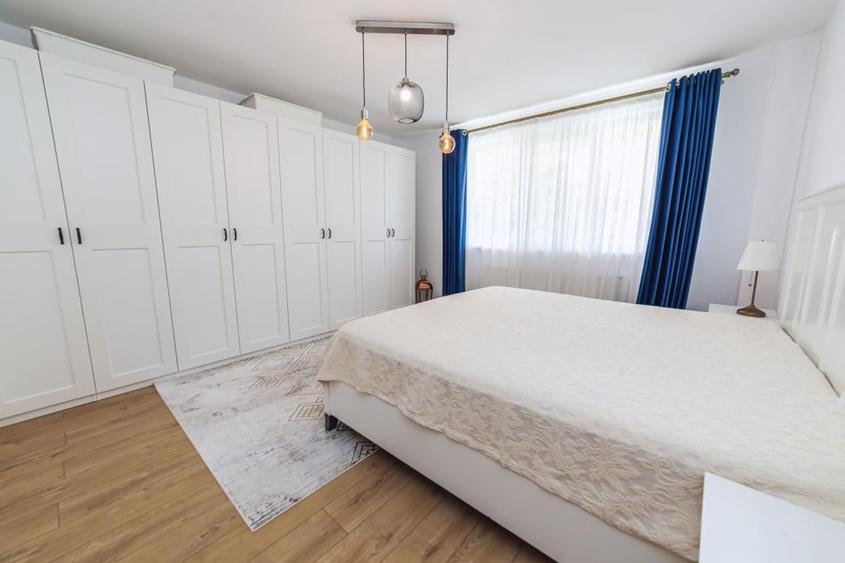 Apartament cu 3 camere decomandat, mobilat în Prelungirea Ghencea
