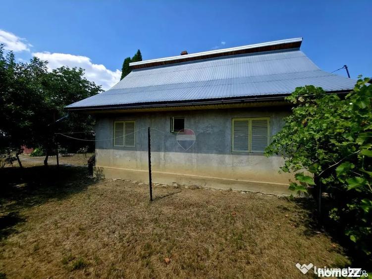 Casă cu 3 camere cu Teren 803 Mp în Bistrița