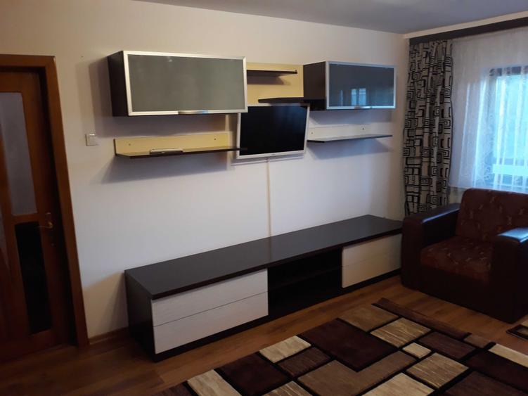 inchiriez apartament 2 camere - 16