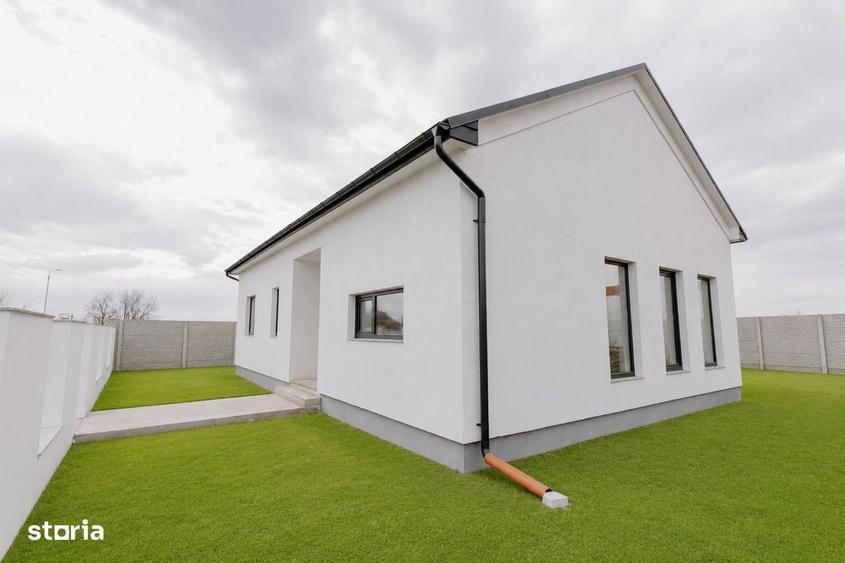 Casă cu 4 camere cu Teren 500 Mp în Sânmihaiu German