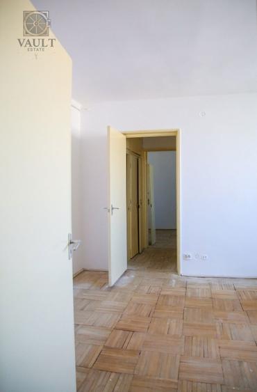 Apartament cu 2 camere semidecomandat în Baba Novac