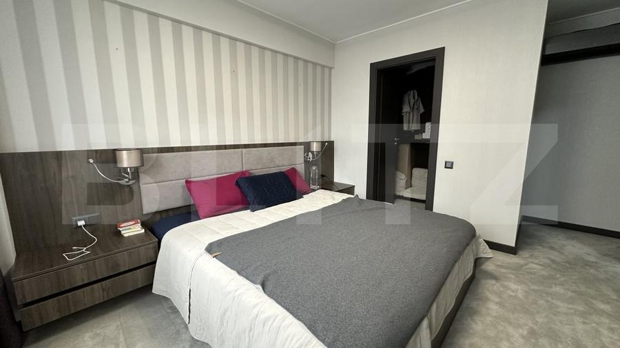 Apartament cu 3 camere decomandat, mobilat în Nufărul