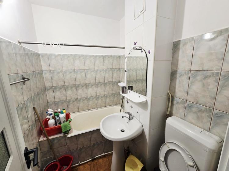 Apartament cu 2 camere decomandat în Alexandru cel Bun