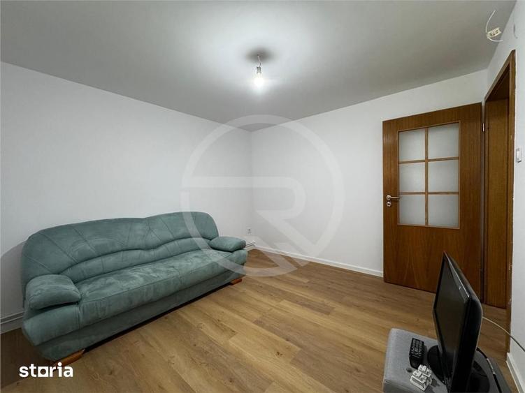 Apartament cu 3 camere decomandat, mobilat în Europa