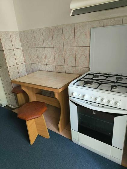 Apartament cu 3 camere decomandat în Obcini