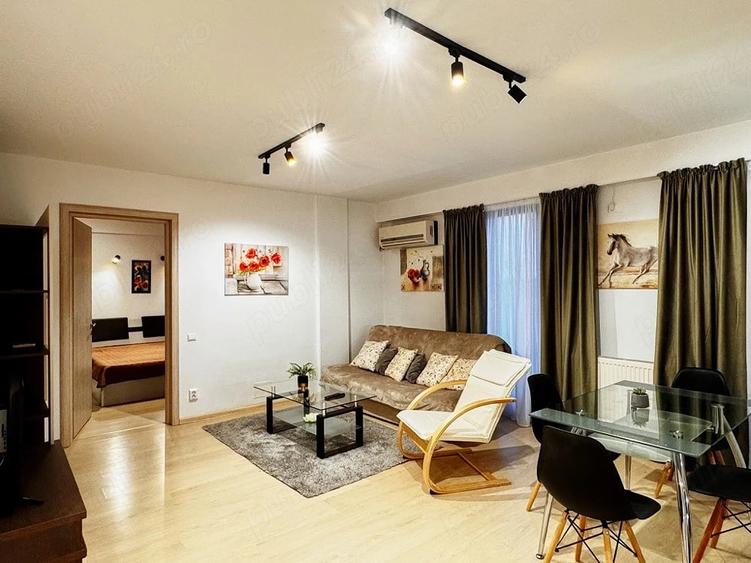 Apartament cu 2 camere semidecomandat în Gorjului