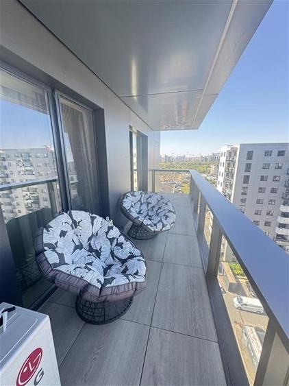 Apartament cu 3 camere decomandat în Pipera