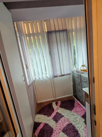 Apartament cu 4 camere decomandat în 1 Mai