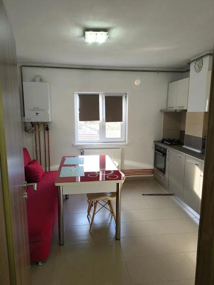 Apartament cu 2 camere decomandat în Girocului