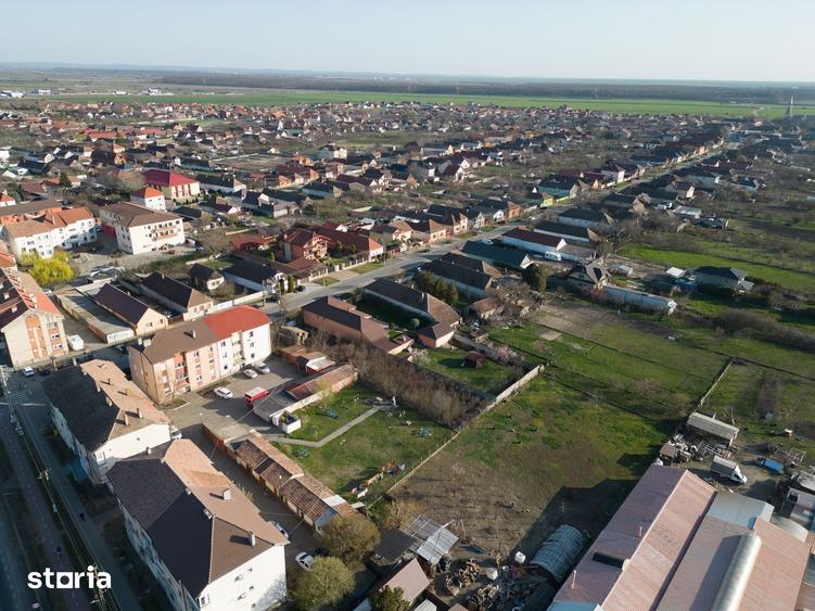 Teren de 890 mp, în Vladimirescu
