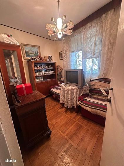Apartament cu 4 camere în Central