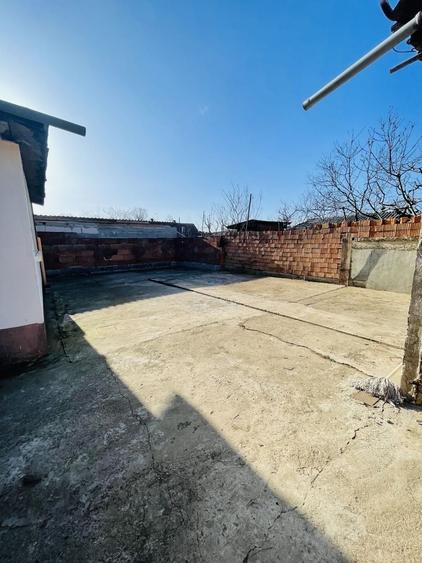 Casă individuală cu 3 camere cu Canalizare în Oncea