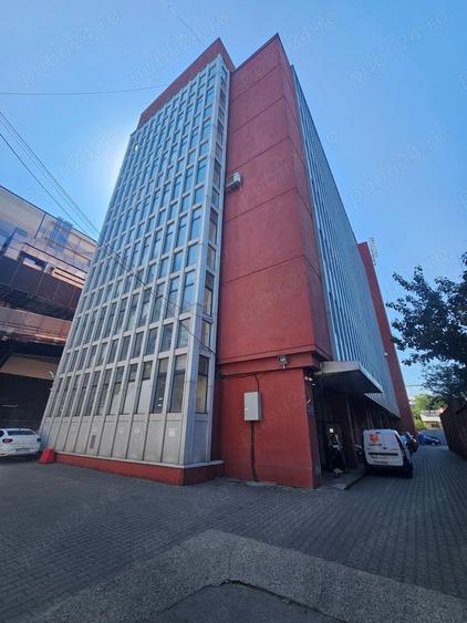Spațiu comercial, de 9,500 mp, în Central