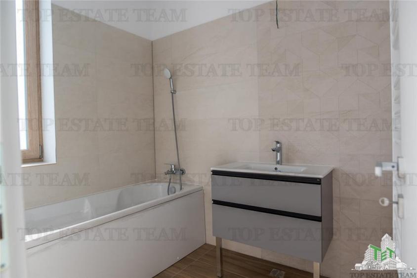 Casă cu 4 camere cu Teren 324 Mp în Corbeanca