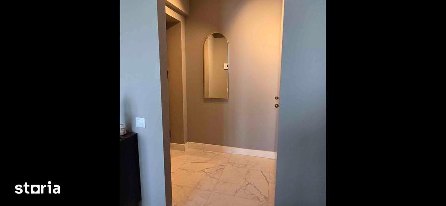 Apartament cu 3 camere în Băneasa