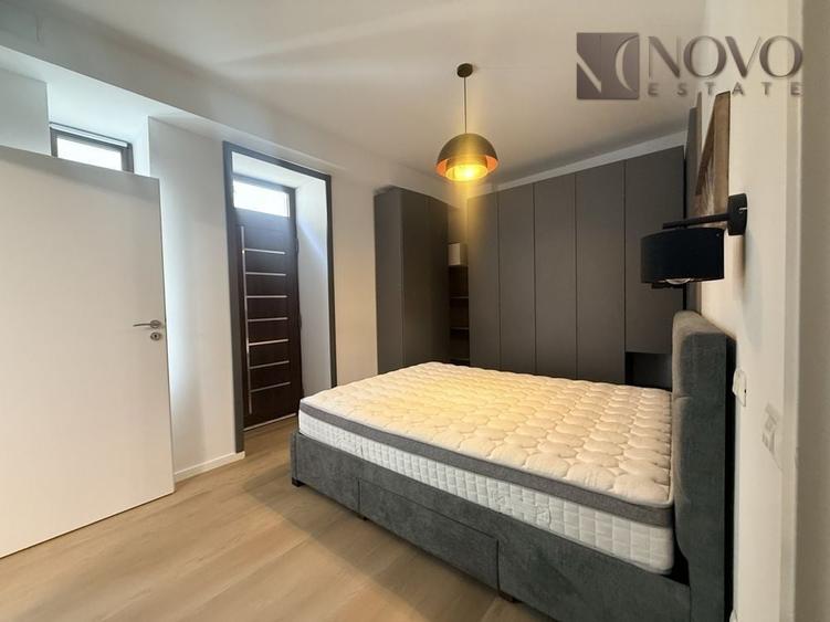 Apartament cu 2 camere decomandat, mobilat în P-ța Victoriei
