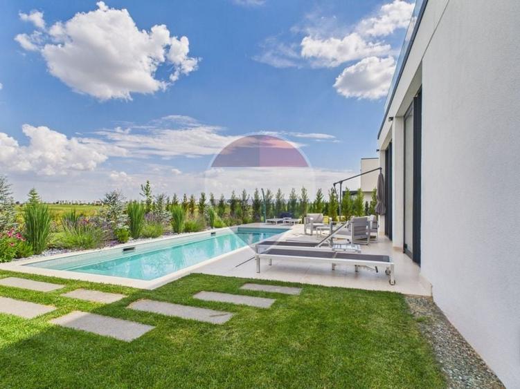 Casă individuală cu 5 camere cu Piscina în Niculești