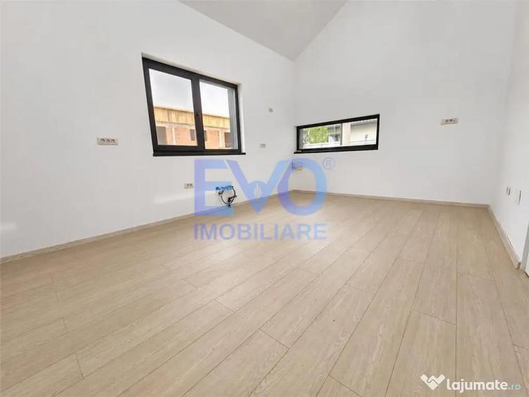 Casă cu 4 camere cu Teren 588 Mp în Vișan
