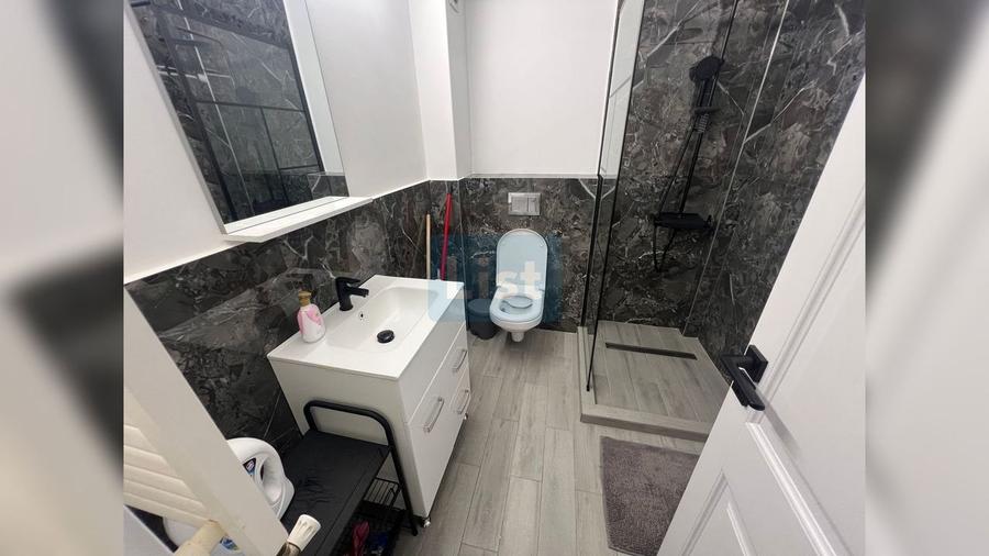 Apartament cu 4 camere semidecomandat, mobilat în Mărăști