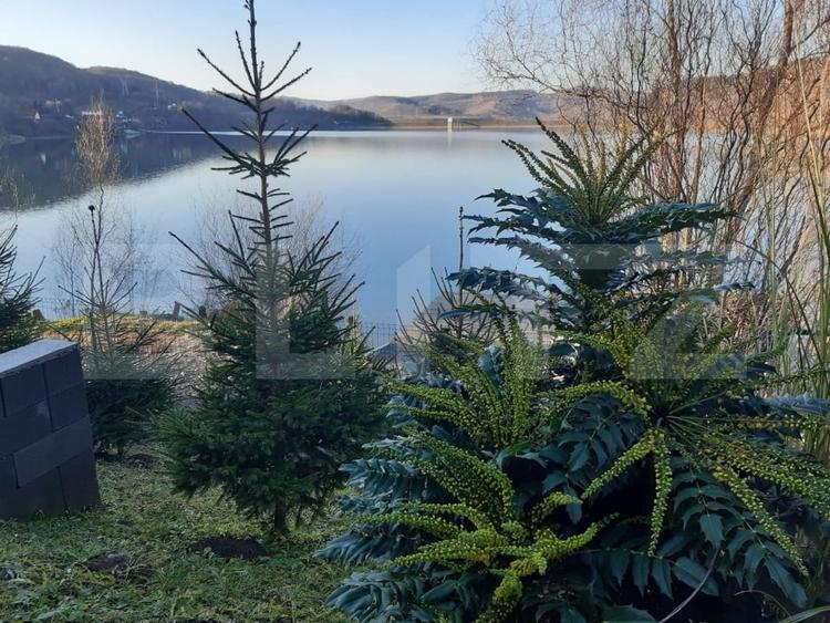 Casă individuală cu 4 camere cu Canalizare în Sângeorgiu de Pădure