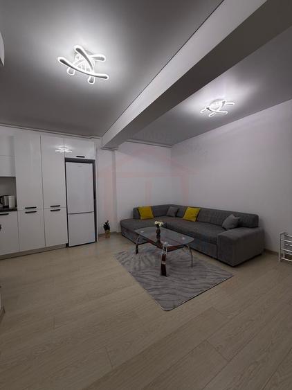 Apartament cu 2 camere decomandat, mobilat în Micro 17