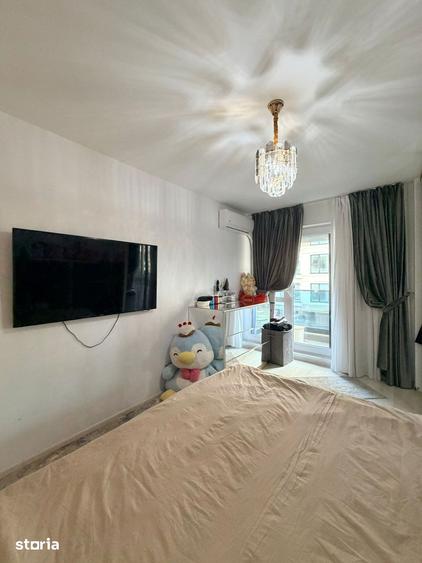 Apartament cu 3 camere decomandat, mobilat în Baicului