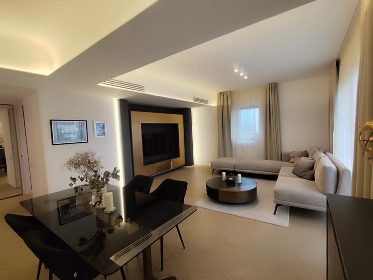 Apartament cu 3 camere decomandat în Cotroceni