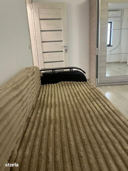 Apartament cu 2 camere decomandat în Voinești