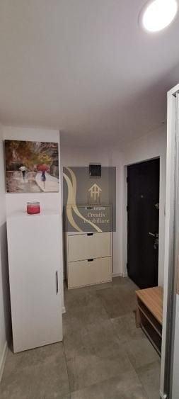 Garsonieră decomandată, mobilată în Politehnica