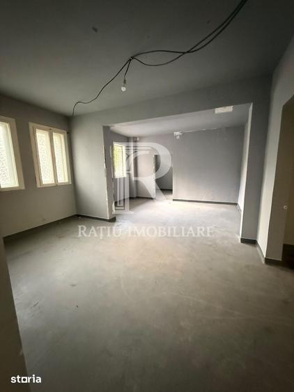 Spațiu comercial, de 205 mp, în Decebal