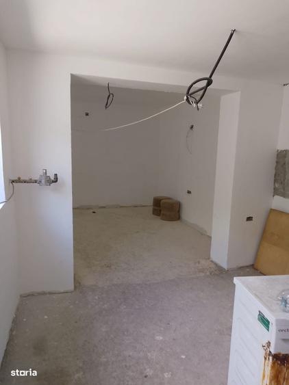 Casă cu 4 camere în Călărași