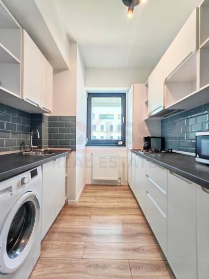Apartament cu 2 camere decomandat, mobilat în Central