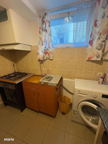 2 cam 35 mp zona copou 4 min de univ cuza mob si util complet 300 eur - 7