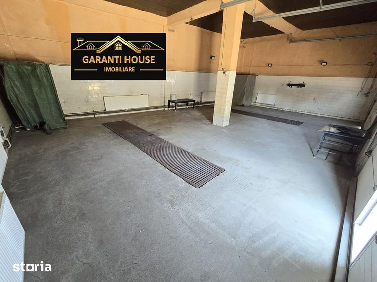 Spațiu comercial, de 440 mp, în Central