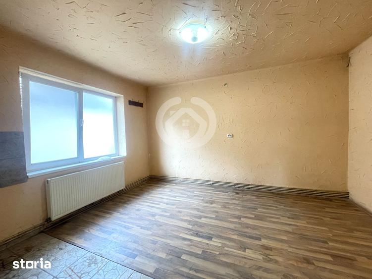 Spațiu comercial, de 70 mp, în Cristian