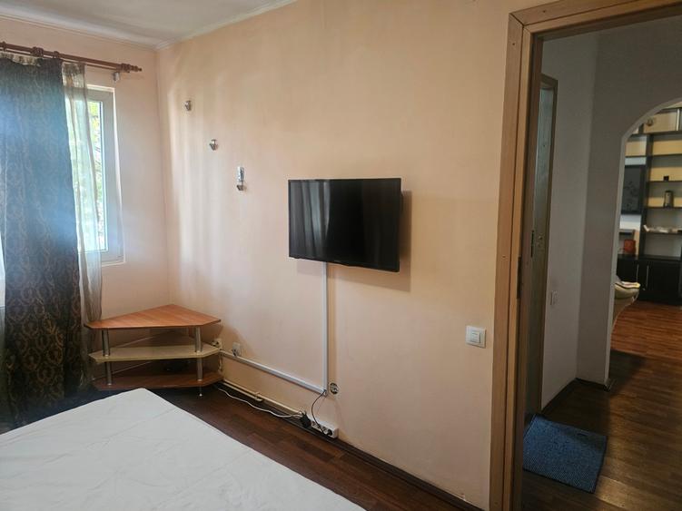 Apartament 3 camere  Podul Ros -Rond - 9