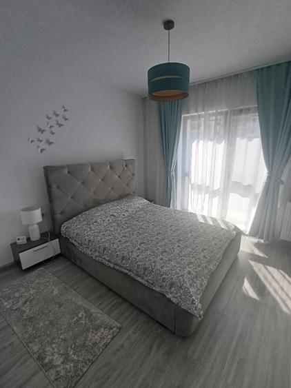 Apartament cu 2 camere decomandat, mobilat în Giulești