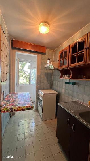 3 camere cu vedere la Parc Humulesti - 12