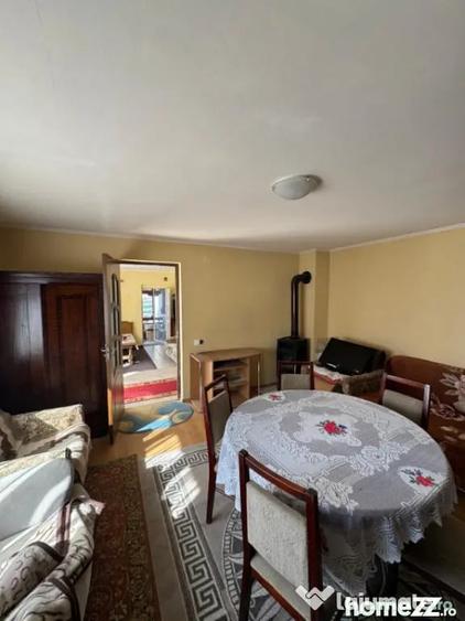 Casă cu 4 camere cu Teren 1400 Mp în Hideaga